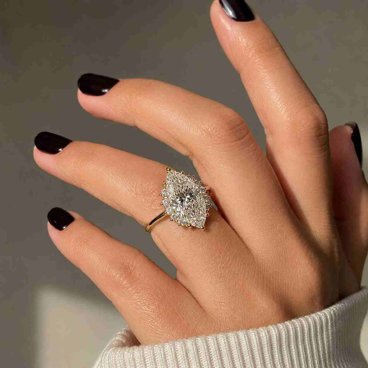 2 CT Marquise Cut Lab Grown Diamond Engagement Ring in D Colour VVS2 IGI Certified Diamond Solitaire Ring with Secret Halo
