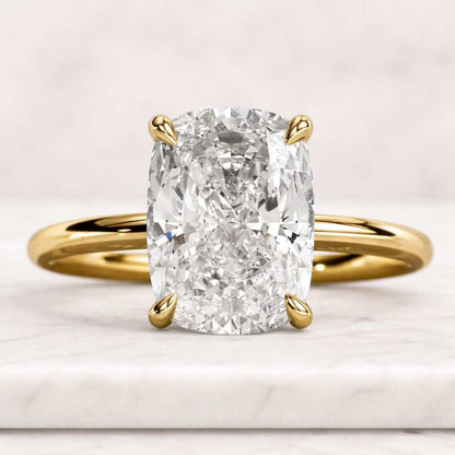 4K Diamond Curved Wedding Band