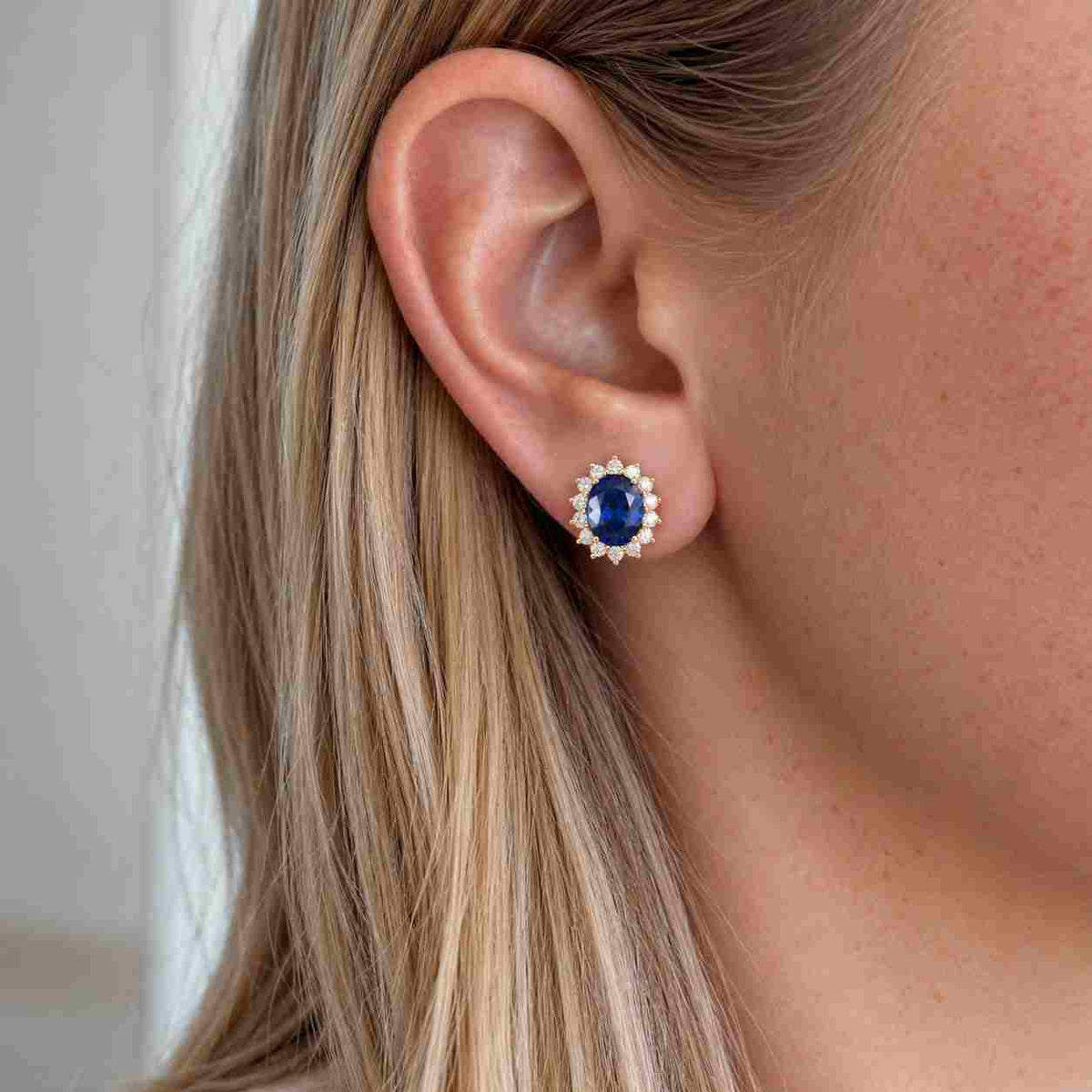 5.00 ct oval cut natural sapphire & diamond earrings 