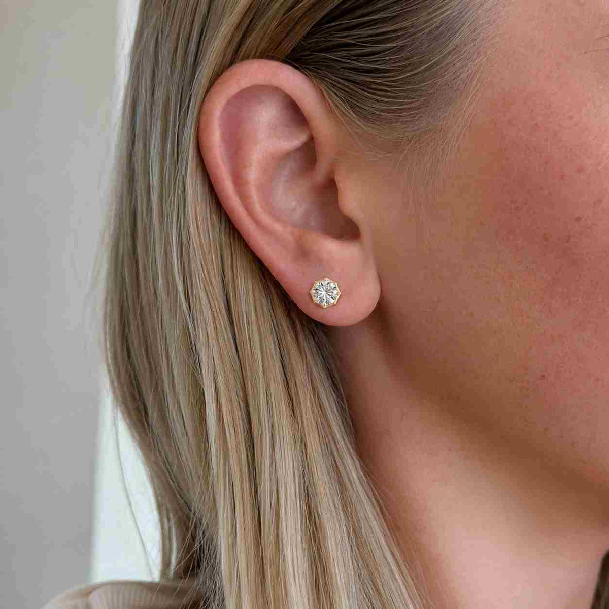 8 carat total weight e color vvs2 clarity igi certified round cut lab grown diamond stud earrings, 14k white gold, perfect gift for her.
