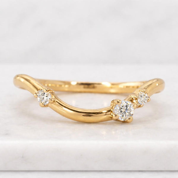 Antique Diamond Curved Wedding Band