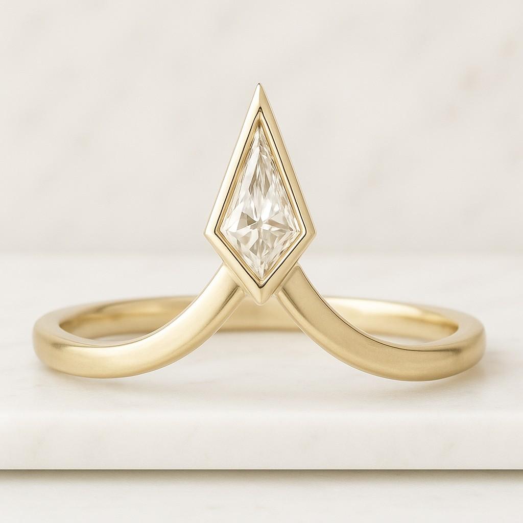 antique kite cut lab grown diamond ring solitaire wedding ring kite shape engagement ring 14k yellow gold anniversary ring for womens