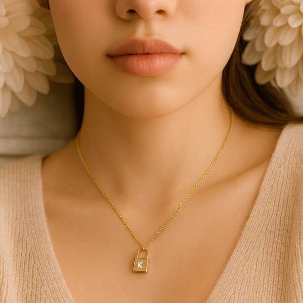 Antique Vintage Art Band Round Cut Moissanite Engagement