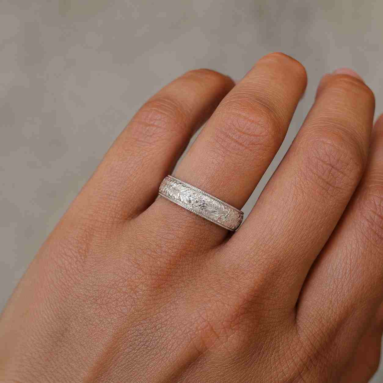 art deco leaf pattern ring, vintage floral engraved wedding band, 14k solid gold stackable band, eternity wedding band, unique handmade ring