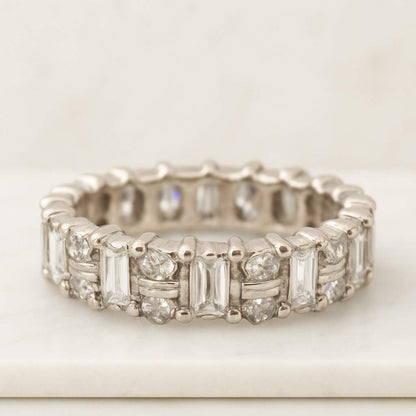Baguette And Round Cut Cross Over Moissanite Wedding Band