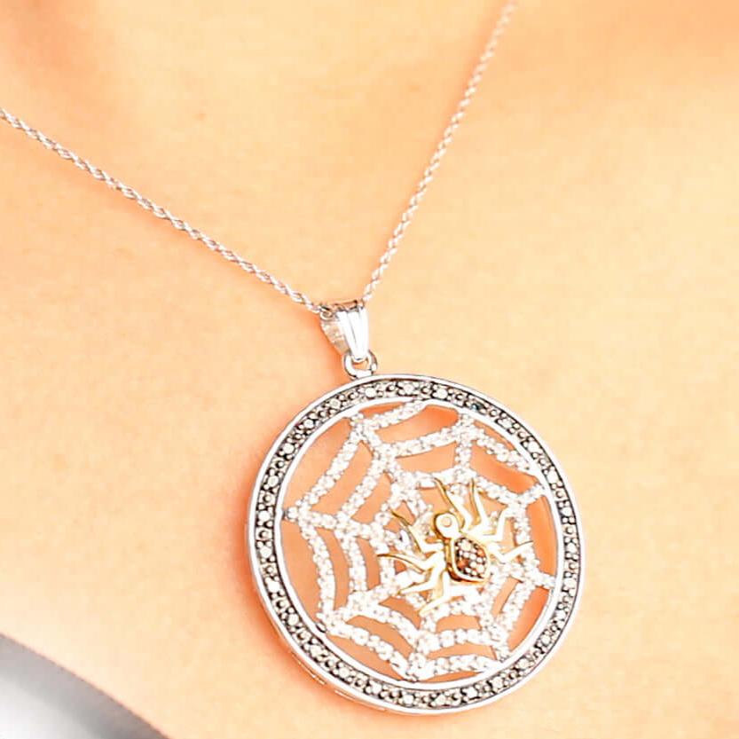 Blue Color Diamond Spider Pendant Neclace
