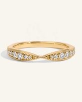 Bow_Tie_Shaped_Diamond_Wedding_Band