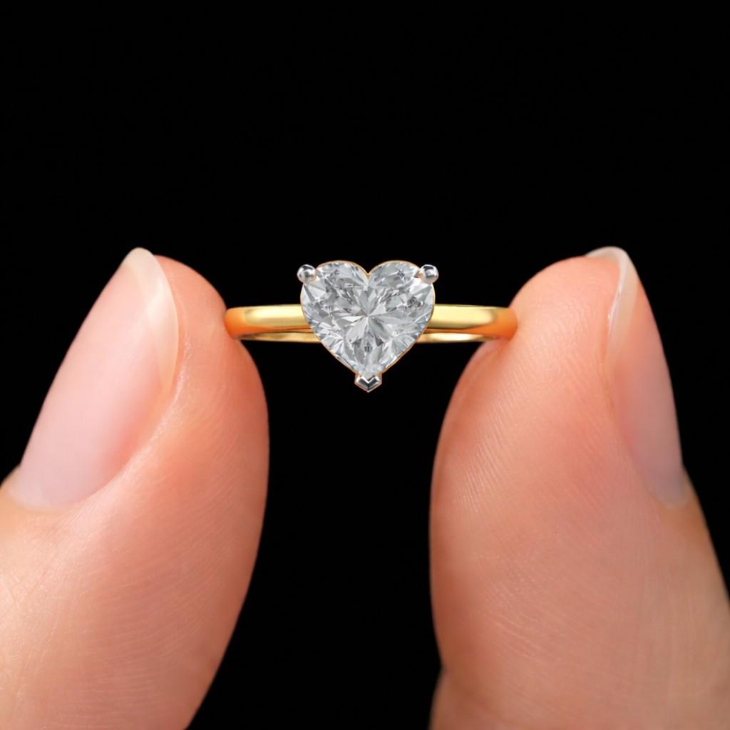 Crafted in 14K yellow gold, this ring offers a comfortable fit for everyday wear