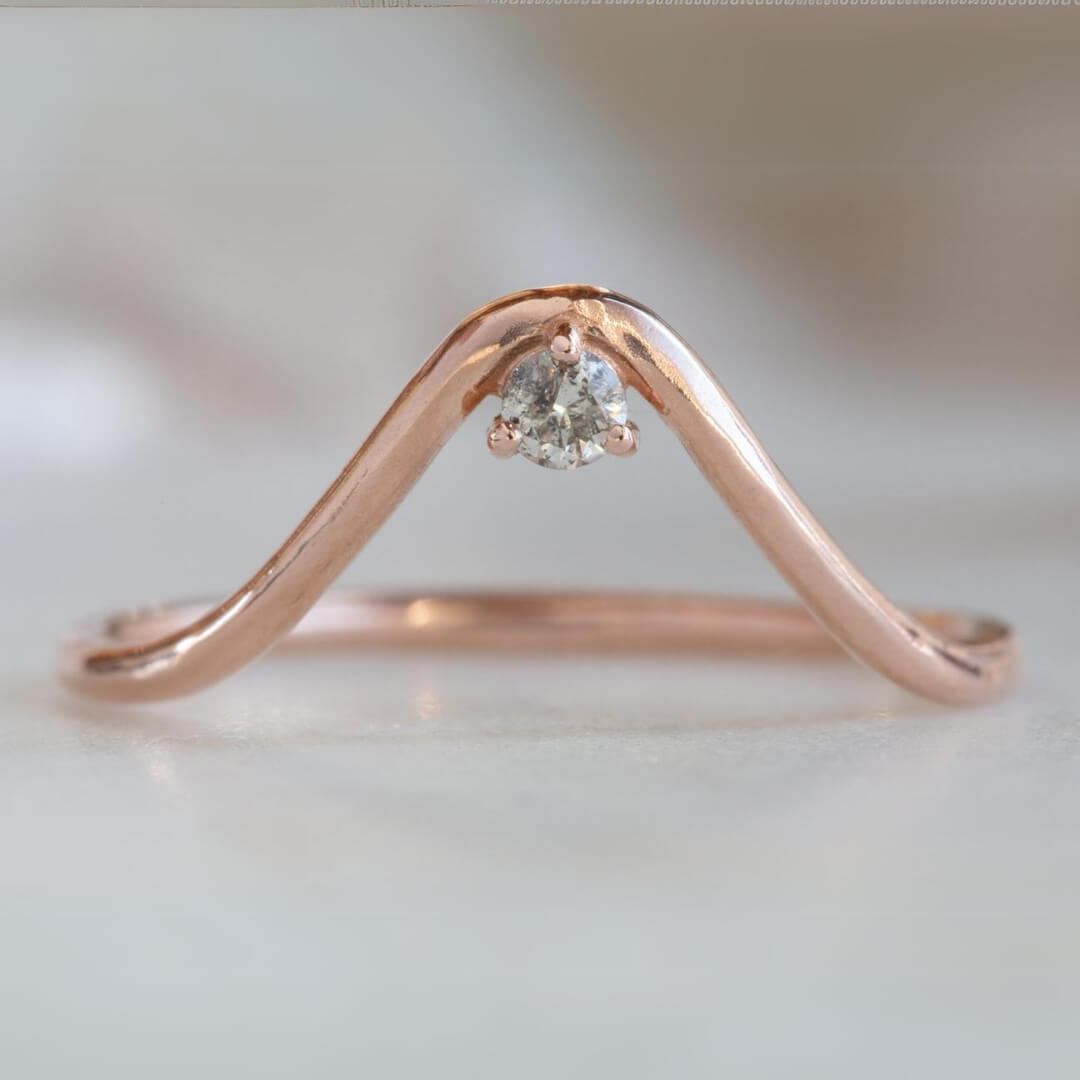Curved Ring