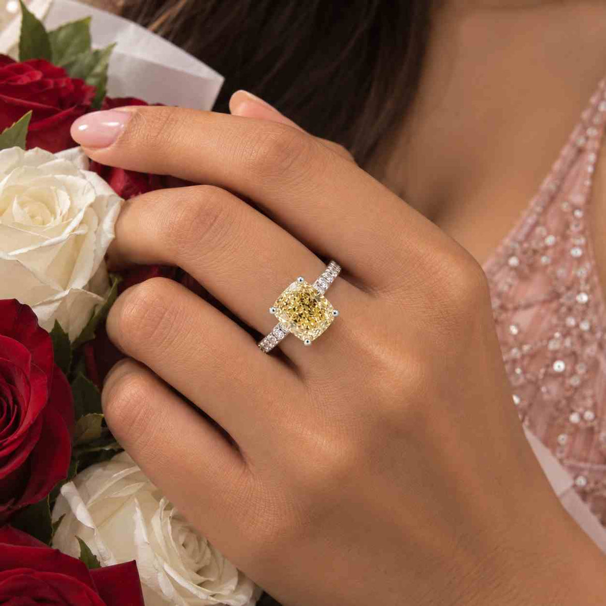 Cushion Cut Lab Grown E,VVS2, IGI Certified Diamond Engagement Ring, 2mm Band Ring, Solitaire Cushion Ring 
