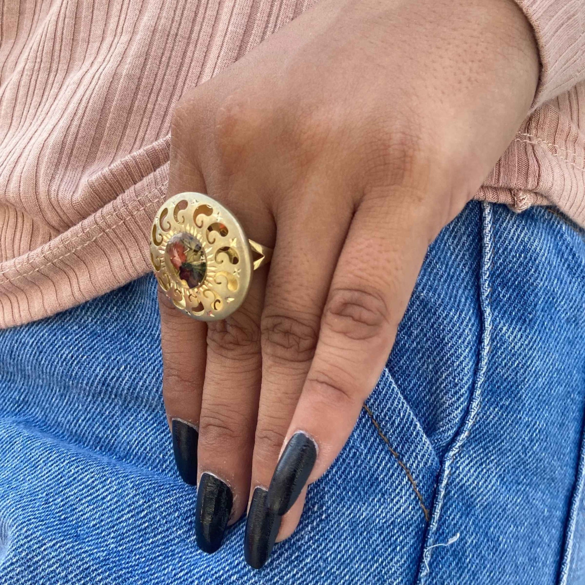 Custom Gold Signet Ring with Birth Flower and Sunflower, Personalized Pinky Ring for Women Floral Jewelry