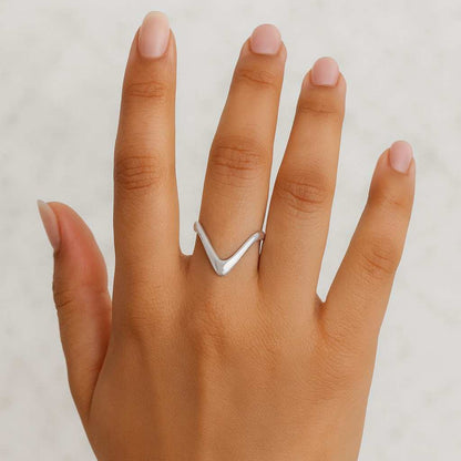 Dainty Jewelry Gift for Her 14k Solid Gold Curved Wedding Band for Women Minimalist Stacking Ring