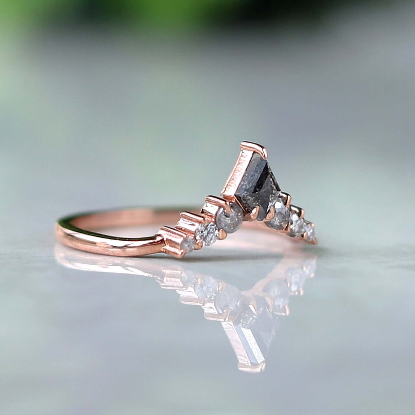 Dainty V Diamond Ring