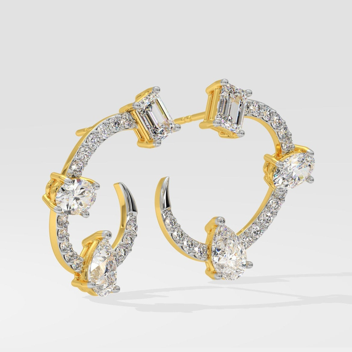 Diamond-cut Oval Hoop Earrings in 14K Real Solid Gold