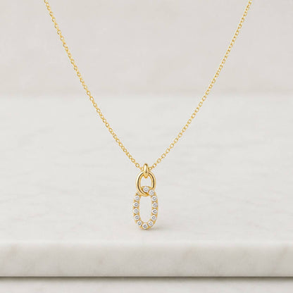 Dainty Diamond Interlocking Circles Necklace