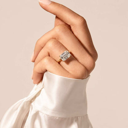 Emerald Cut Brilliant Diamond Engagement Ring with Simple Gold Setting for Women