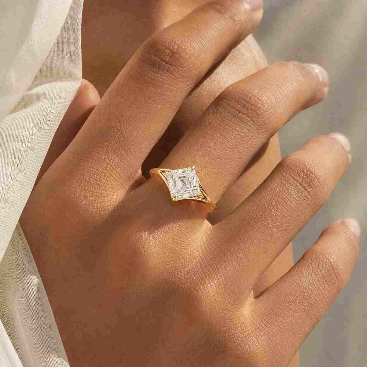 Emerald Cut Engagement Ring Real Lab Grown Diamond Ring Emerald Solitaire Ring Split Shank Ring Unique Anniversary Ring for Her Promise Ring
