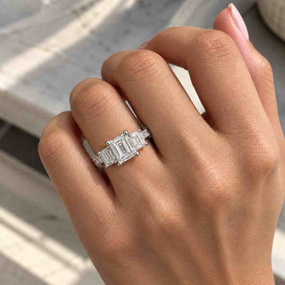 Emerald Cut Lab Grown Diamond 1 Carat D VS1 IGI Certified for Jewelry Making