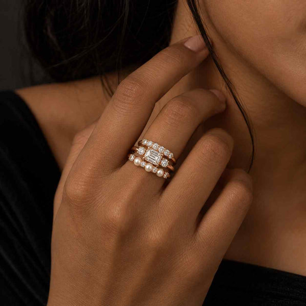 Emerald Cut Lab Grown Diamond Engagement Ring | 14K Gold Bezel | IGI Certified