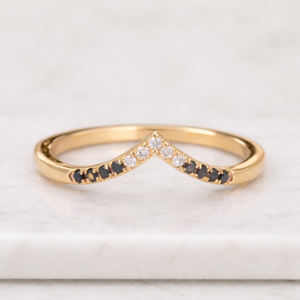 Rose Gold Black Spinel & Moissanite V Wedding Band
