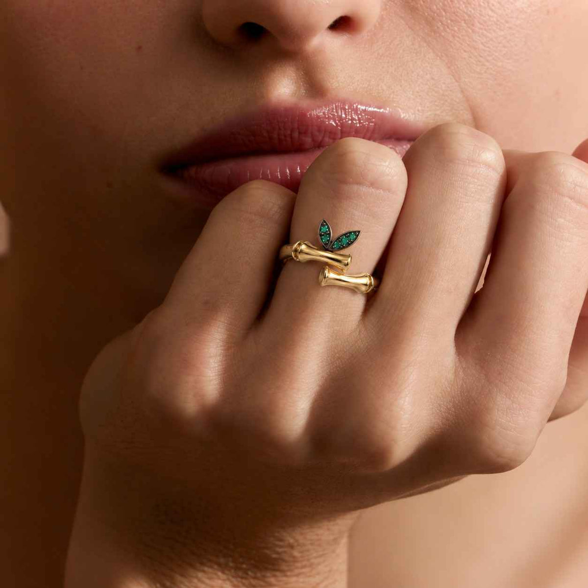 Emerald Leaf Open Ring, 10K 14K Solid Gold, Lab Created Emerald Moissanite Botanical Ring for Women
