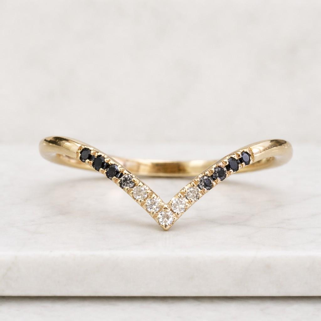Black diamond wedding band Rose gold wedding band women Diamond curved band Vintage pear cut round diamond half eternity band Bridal ring
