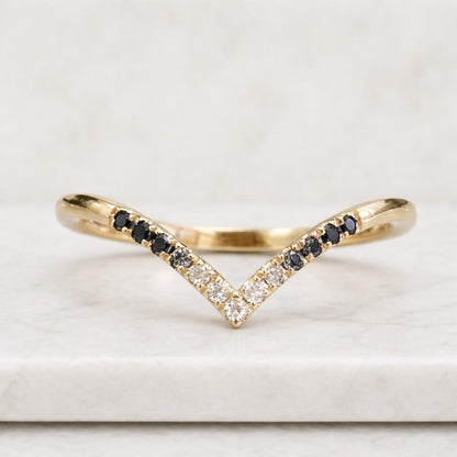 Black diamond wedding band Rose gold wedding band women Diamond curved band Vintage pear cut round diamond half eternity band Bridal ring
