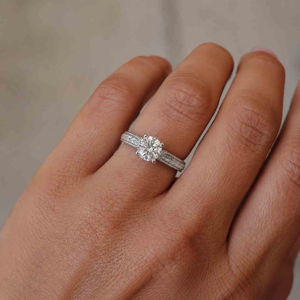 engagement ring vintage round igi certified lab grown diamond solid gold leaf solitaire engraved 6 prongs milgrain art deco ring for women