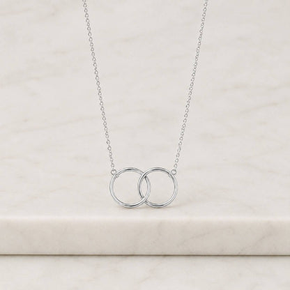 Family Necklace, 14k Gold Three Circle Pendant