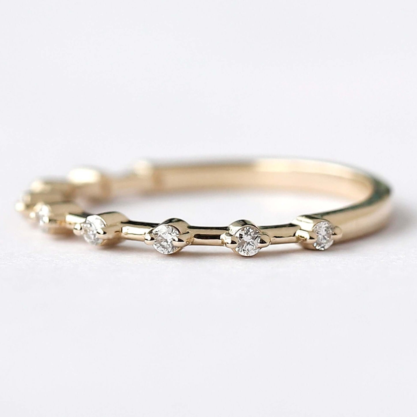 Floating Bubble Diamond Wedding Band