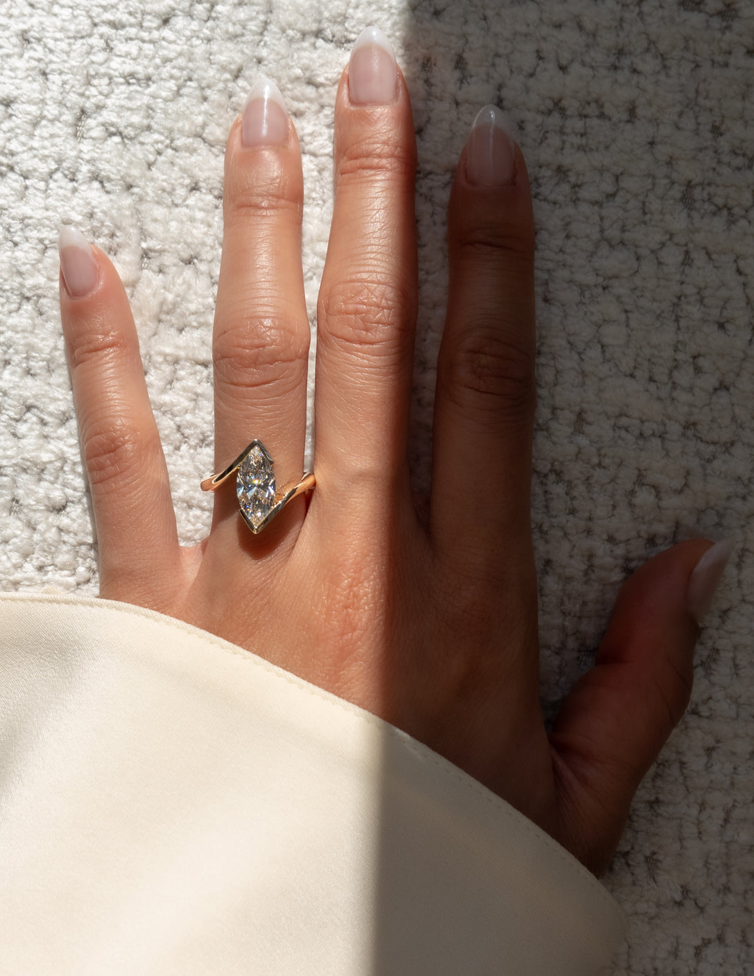 Floral Diamond Cluster Ring, 14k Solid Gold Daisy Band Stackable Ring for Women