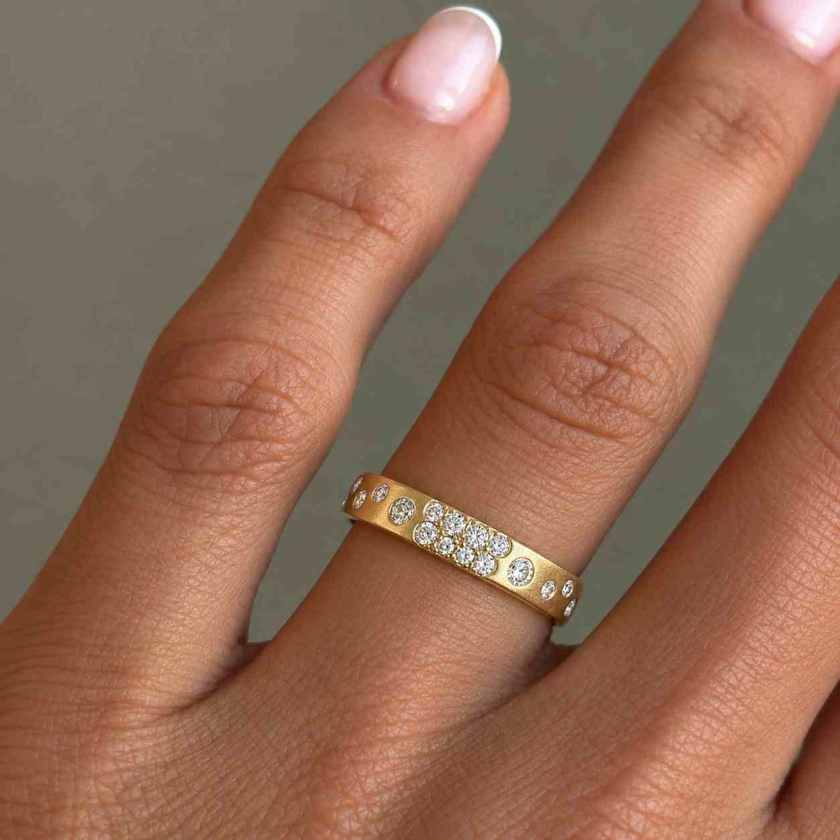 flush set eternity band, round cut colorless diamond wedding band, wedding matching band, etoile ring, chunky dainty band, bridal ring gifts

