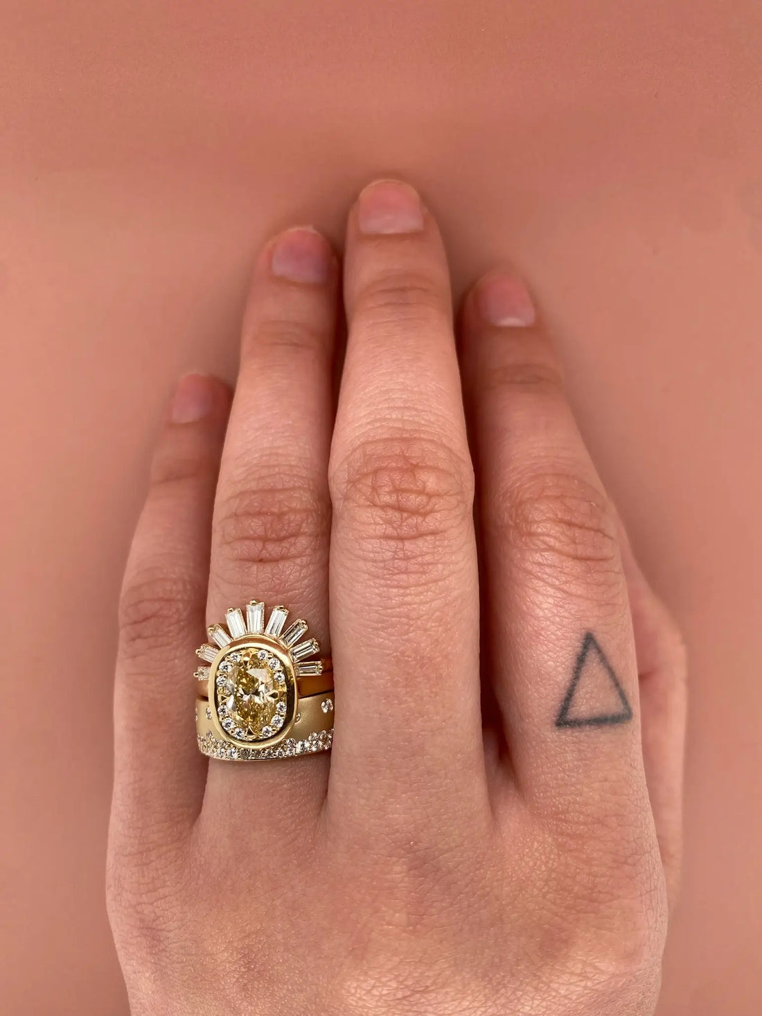 Round Cut Moissanite Diamond Cigar Band