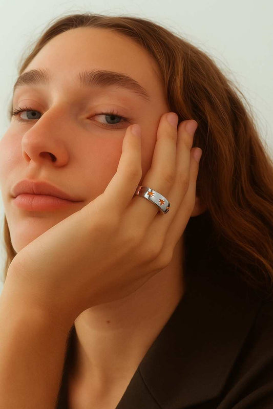 Flush Set Round Cut Star Moissanite Diamond Ring