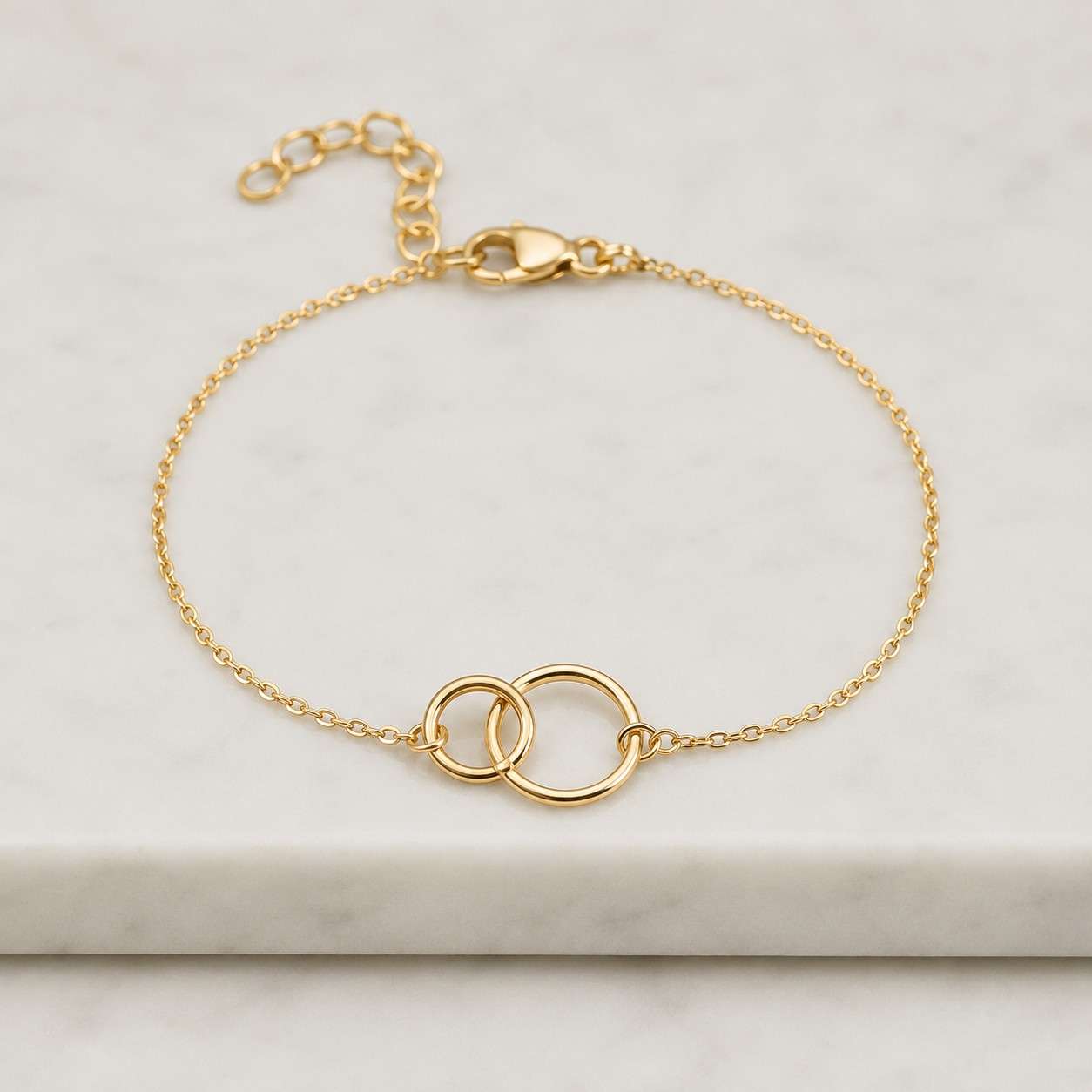 Friendship Knot Bracelet / sterling silver friendship knot bracelet / silver knot bracelet gift for a friend / friendship bracelet present