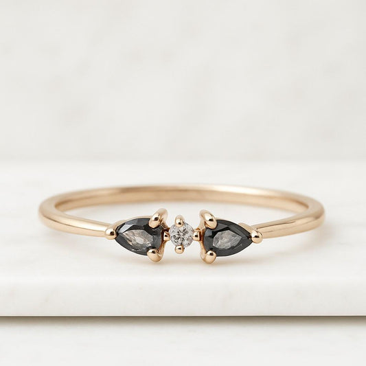 Green Moissanite Wedding Ring Solitaire Ring For Her Vintage Pear Cut Green Emerald Engagement Ring