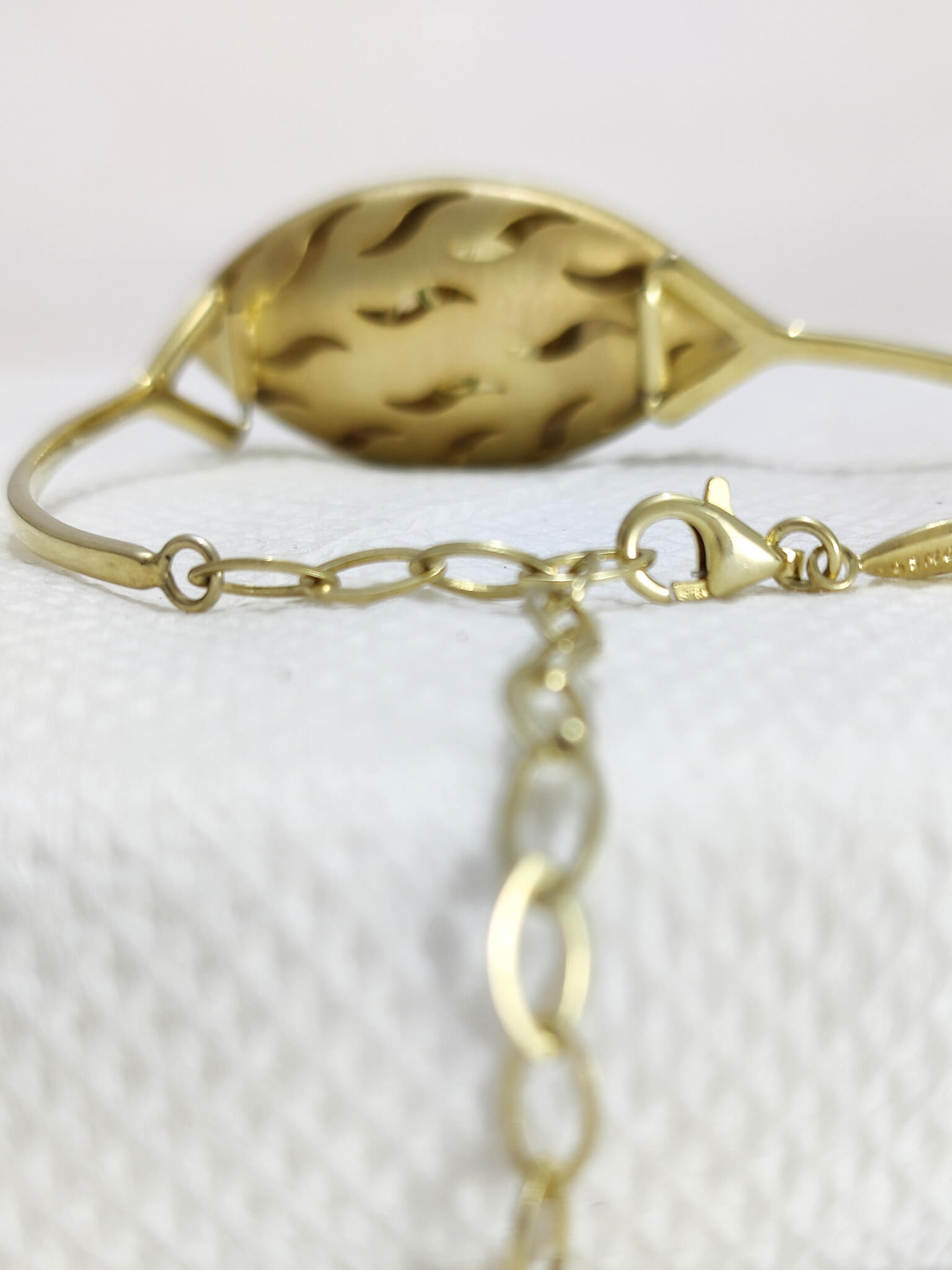 Handmade Resin Flower Bracelet