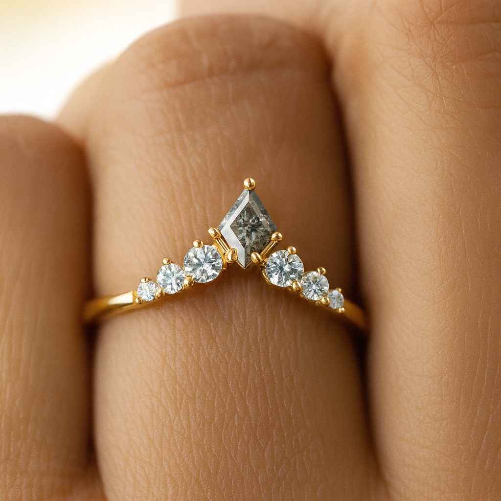 Kite Shape Salt Pepper Herkimer Diamond Engagement Ring Set Cluster Black Diamond Ring For Women Grey Diamond Bridal Ring Set Gift For Her