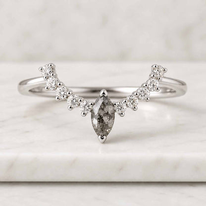 Kite Cut Salt Pepper Diamond Accent Ring, Rustic Diamond Bridal Ring Set, 14K Solid Gold V Shape Curved Band, Lab Diamond Matching Band
