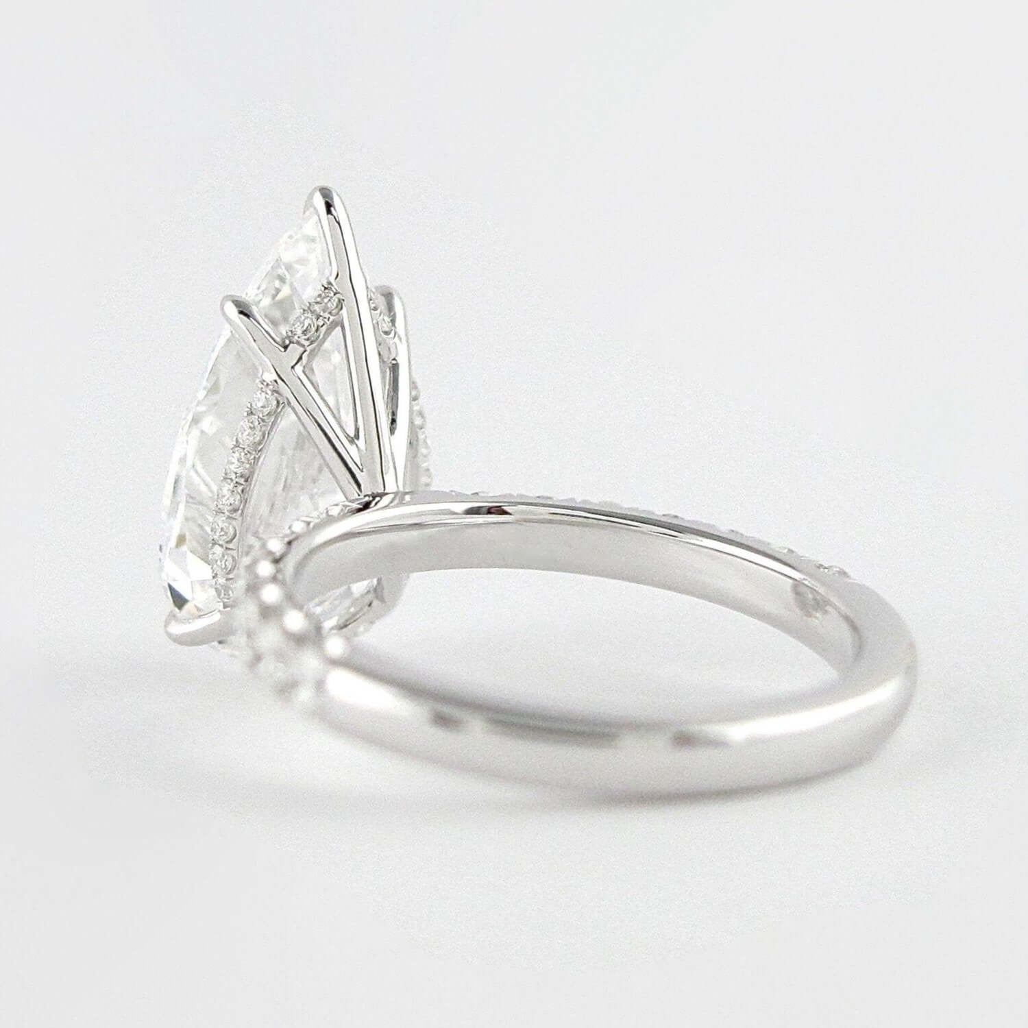 Lab Grown Diamond Engagement Ring