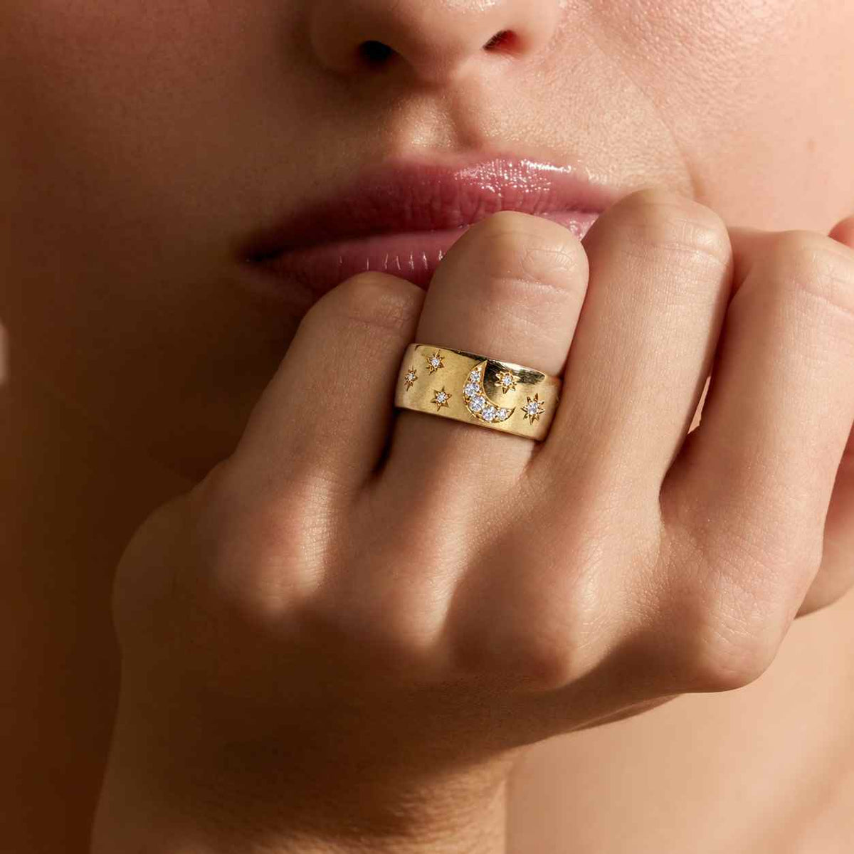 Lab Grown Diamond Starburst Wedding Band Ring, 14k Solid Gold Dainty Star Setting Anniversary Band, Pave Celestial Ring Women,Matching Band
