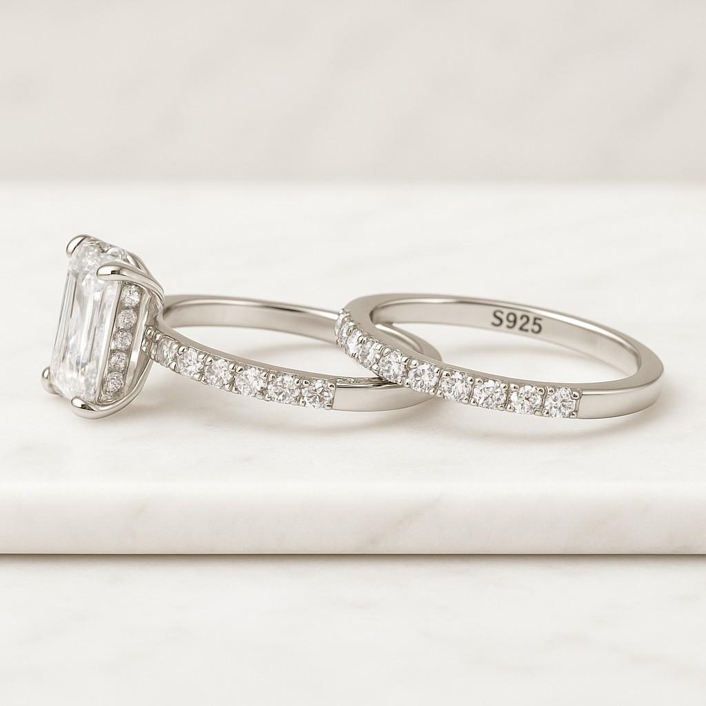 Lab Grown Diamond Three Stone Radiant and Triangle Cut Engagement ring Wedding Ring for Her