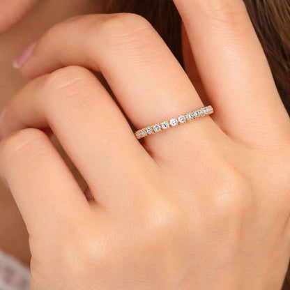 Lab Grown Diamond Twisted Band Ring, Dainty Swirl Wedding Ring
