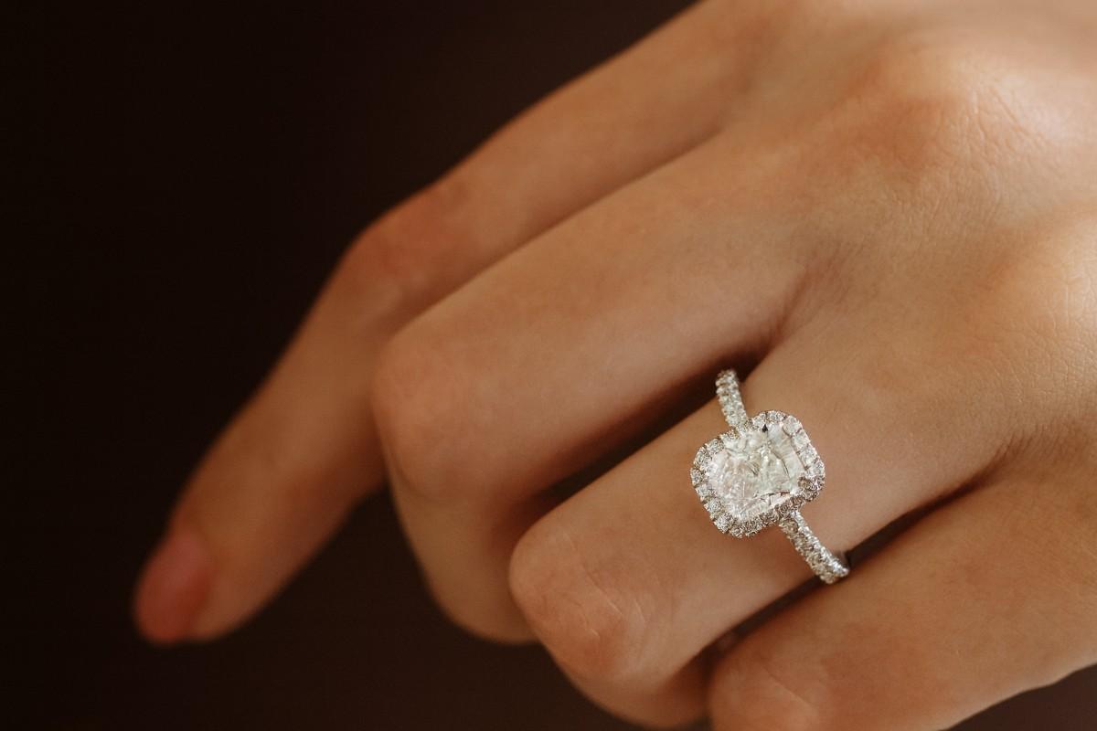 lab grown diamond wedding ring radiant cut lab diamond halo ring 14k gold bridal ring