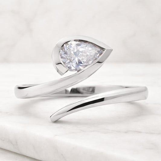 Lab Grown Pear Shape Dimond Ring