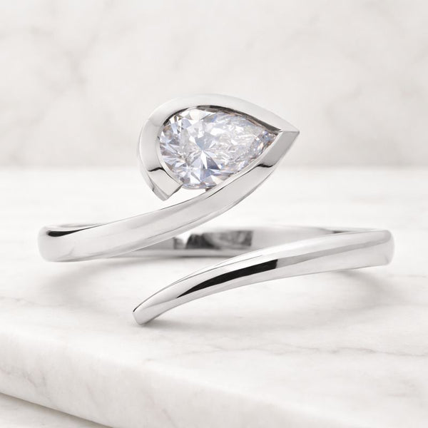 Lab Grown Pear Shape Dimond Ring