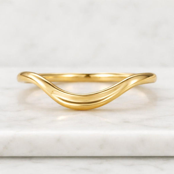 Minimalist Plain Curved Wedding Band 