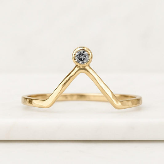 Minimalist Three Stone Stacking Ring Ideal Wedding And Engagement Ring