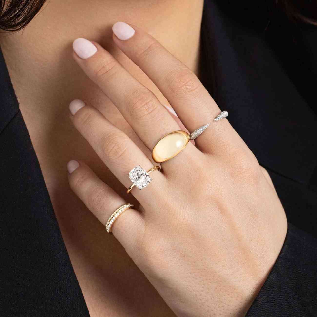 Moissanite X Stud Earrings: Minimalist Criss Cross Design
