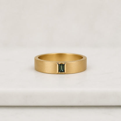 Moon Ring Baguette Cut Peridot Wedding Band Gold Star Ring Birthstone Ring